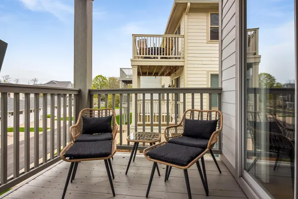 $495,000 | 211 Garden Terrace, Unit D, Douglas, MI 49406