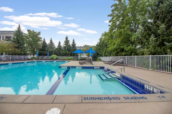 $495,000 | 211 Garden Terrace, Unit D, Douglas, MI 49406