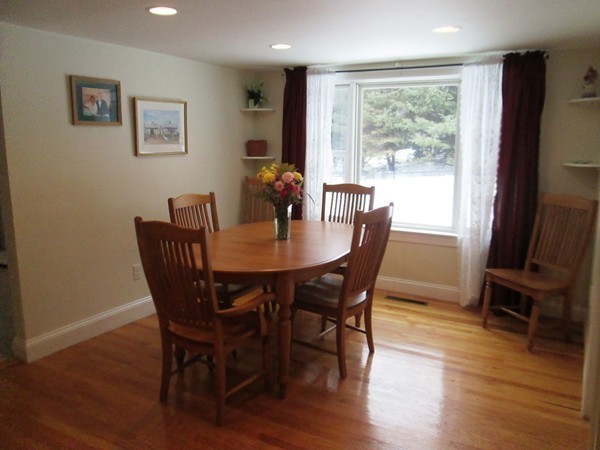 793 Bay Road Sharon, MA 02067 - Photo 1 of 17 Gallery Image 1