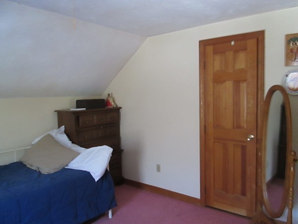 793 Bay Road Sharon, MA 02067 - Photo 13 of 17 Gallery Image 13