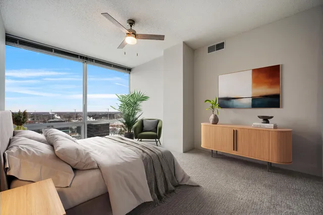 $635,000 | 9725 Woods Drive, Unit 1502, Skokie, IL 60077