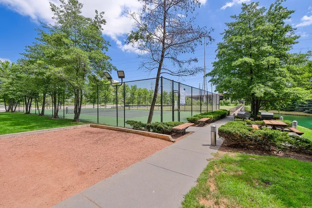 $635,000 | 9725 Woods Drive, Unit 1502, Skokie, IL 60077