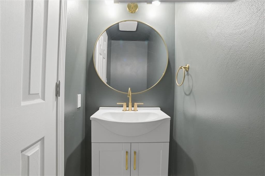 223 Vaneal Road Washington, PA 15301 - Photo 30 of 48