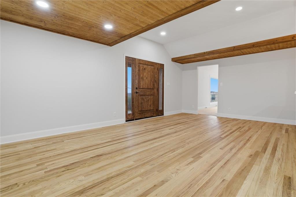 223 Vaneal Road Washington, PA 15301 - Photo 3 of 48