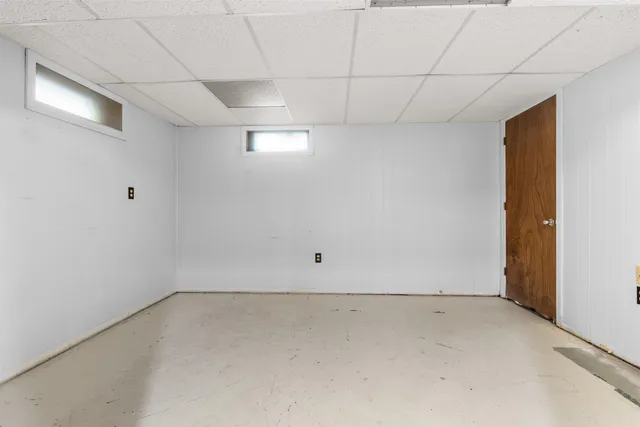 $185,000 | 336 Kenilworth Drive, Rockford, IL 61108