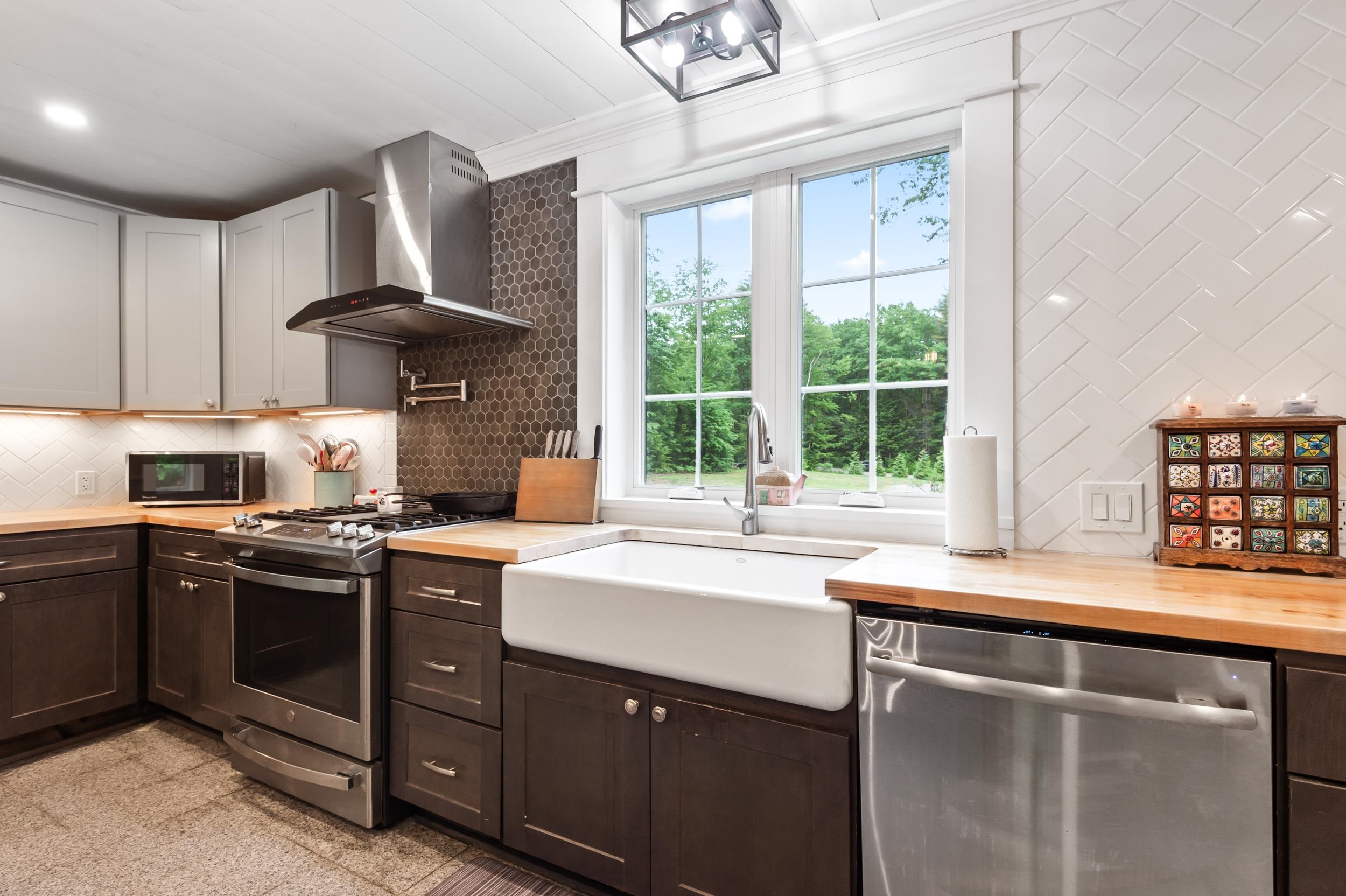 6 Rainbow Drive Ossipee, NH 03864 - Photo 21 of 51