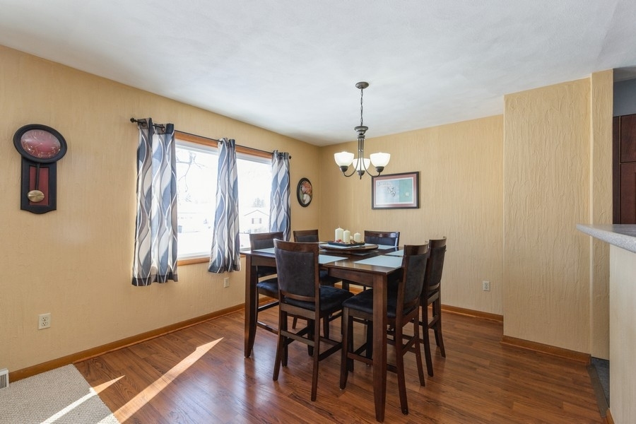 511 2nd Street Colona, IL 61241 - Photo 7 of 20 Gallery Image 7