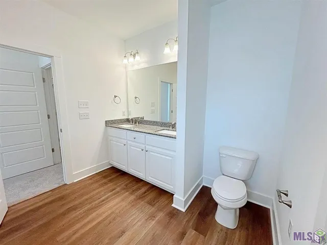 $2,600 | 608 Lake Shelf Drive, Baton Rouge, LA 70820