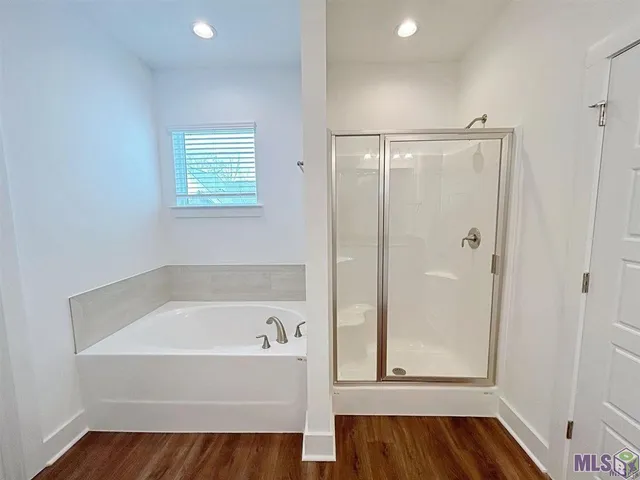 $2,600 | 608 Lake Shelf Drive, Baton Rouge, LA 70820