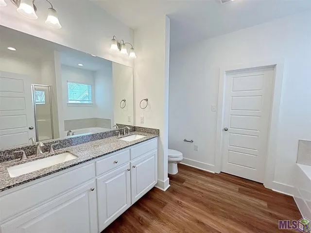 $2,600 | 608 Lake Shelf Drive, Baton Rouge, LA 70820