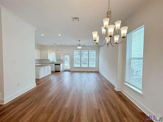 $2,600 | 608 Lake Shelf Drive, Baton Rouge, LA 70820