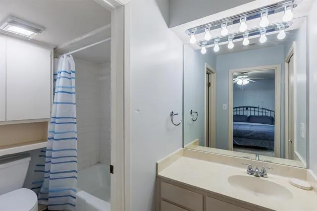 $479,000 | 704 Horseshoe Bay Boulevard, Unit F, Horseshoe Bay, TX 78657