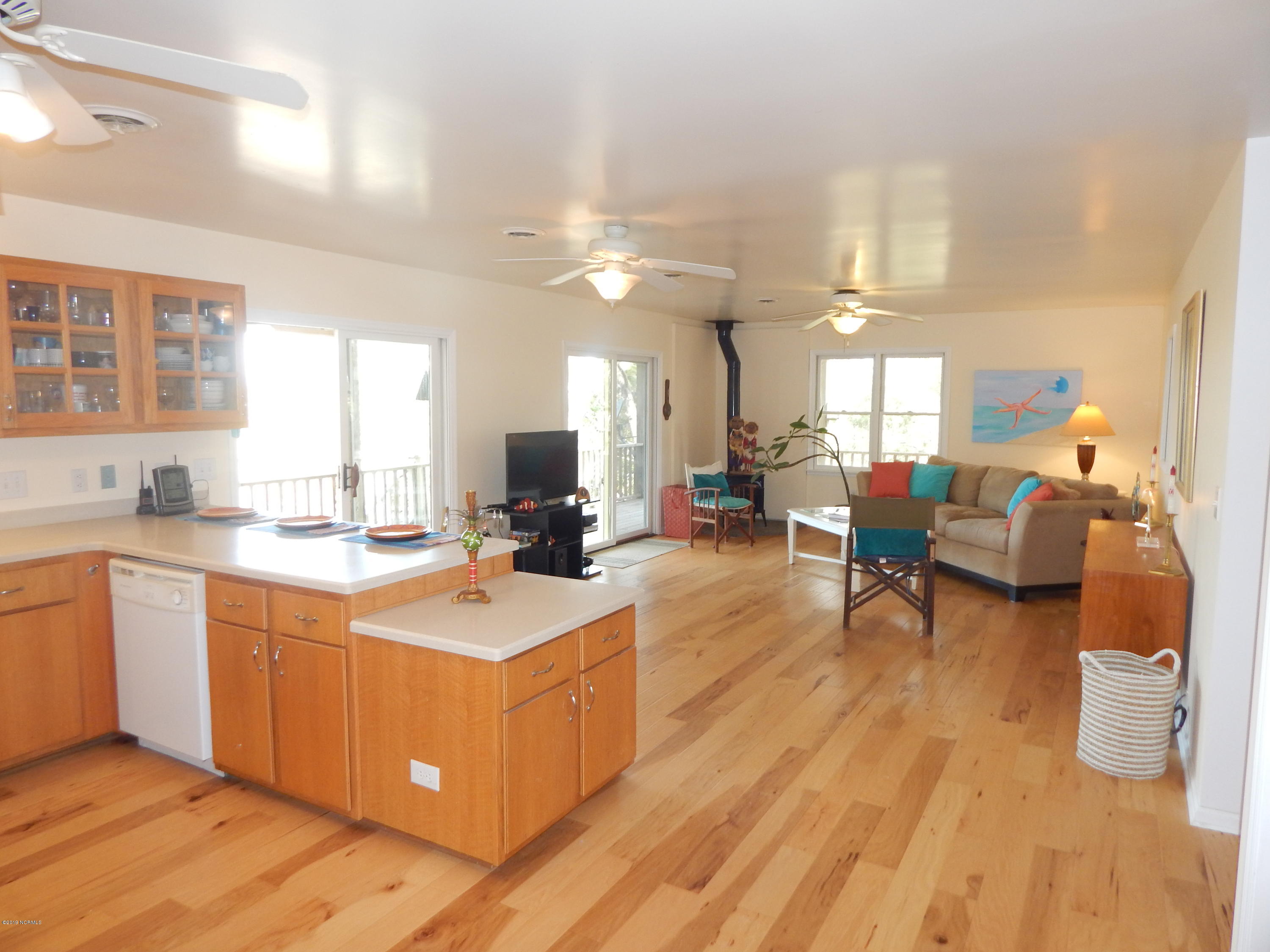 205 Sunset Point Road Beaufort, NC 28516 - Photo 5 of 49 Beautiful Open Living