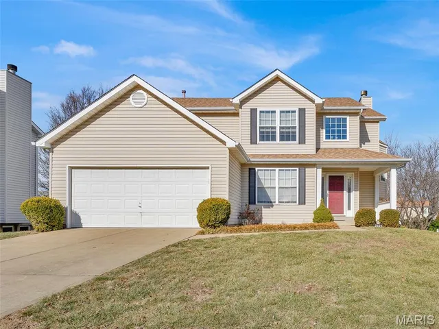 $415,000 | 2325 Ashley Pl Drive, St. Charles, MO 63303