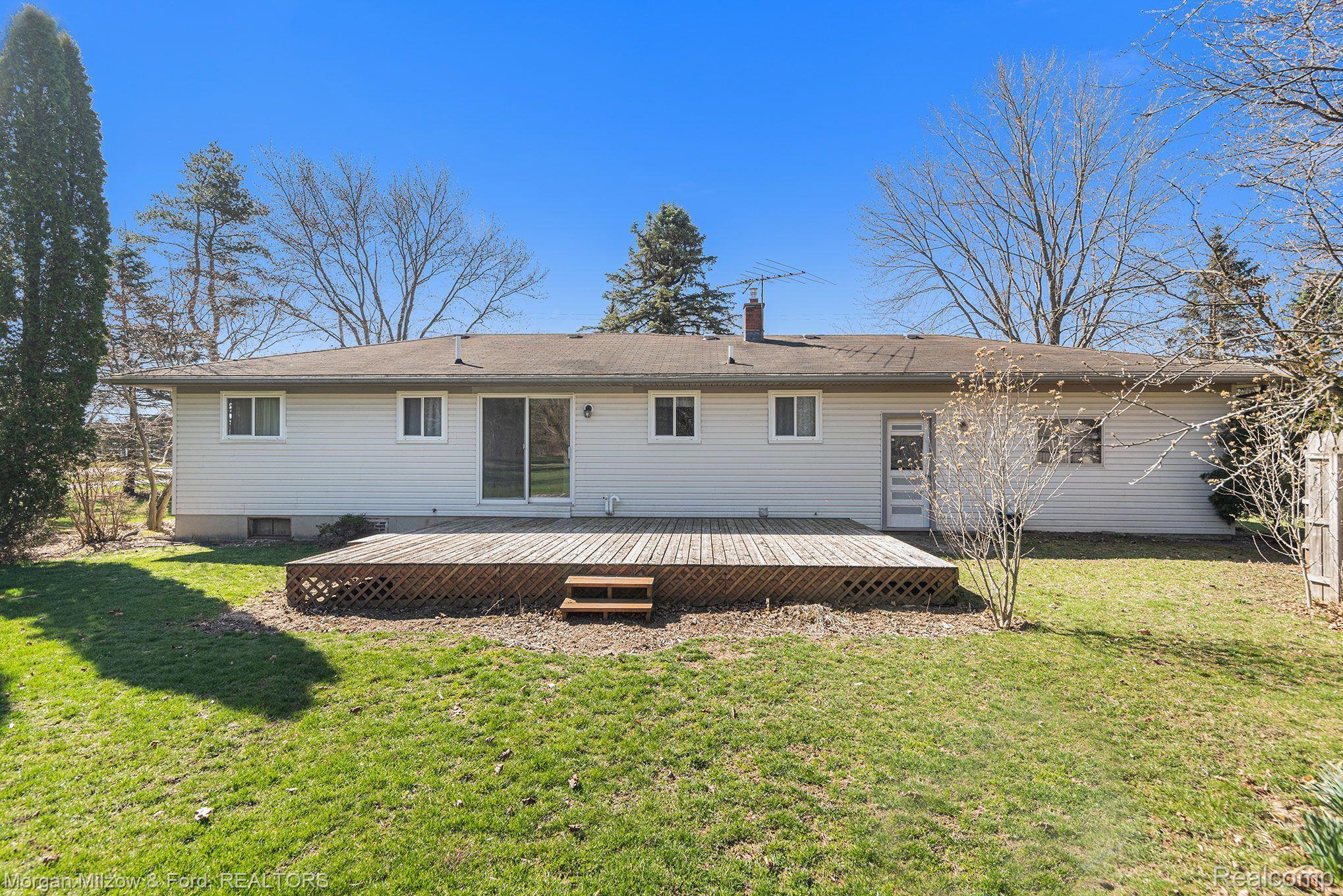 9080 Davisburg Road Clarkston, MI 48348 - Photo 20 of 26 Gallery Image 20