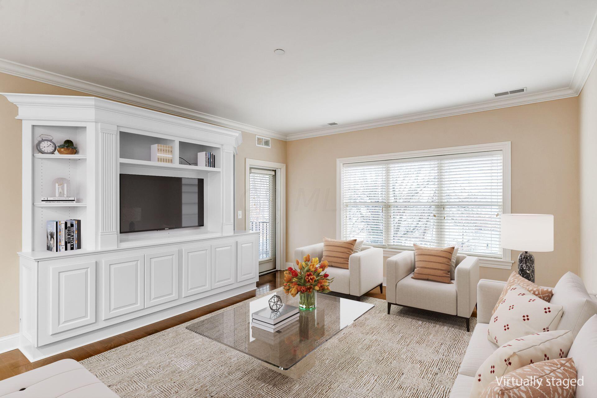 Gorgeous Arlington Crossing unit with new hardwood floors, countertops and backsplash. Additional storage room across the hall.
