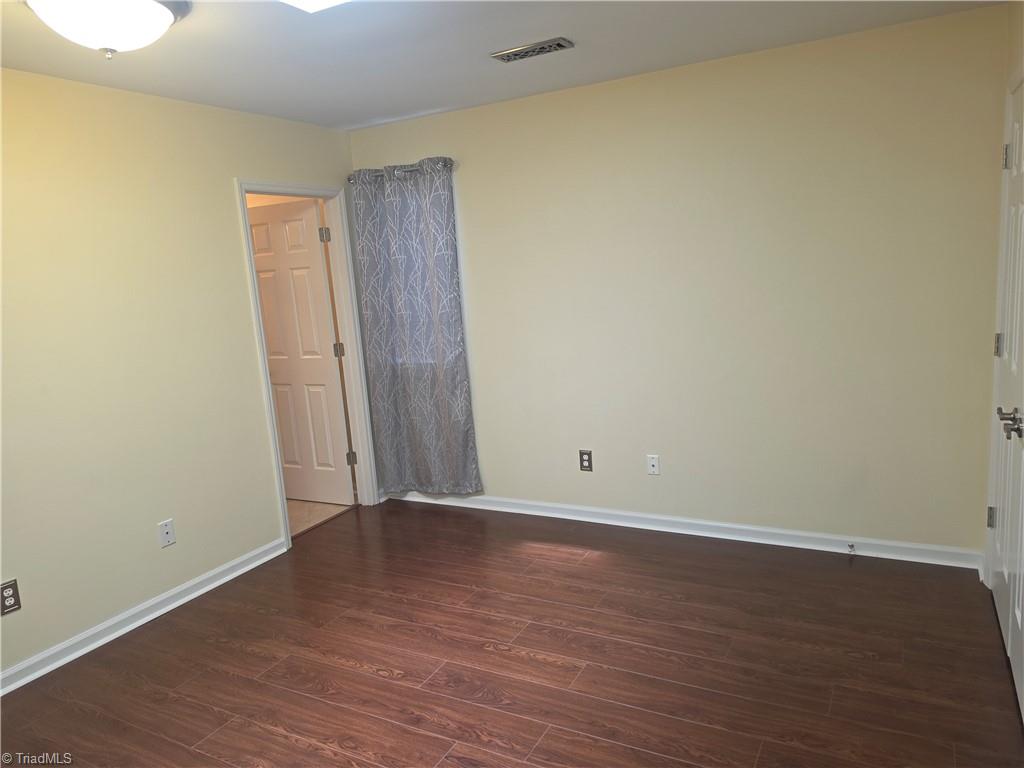 5969 Old Plank Road Winston-Salem, NC 27106 - Photo 6 of 20 Primary bedroom