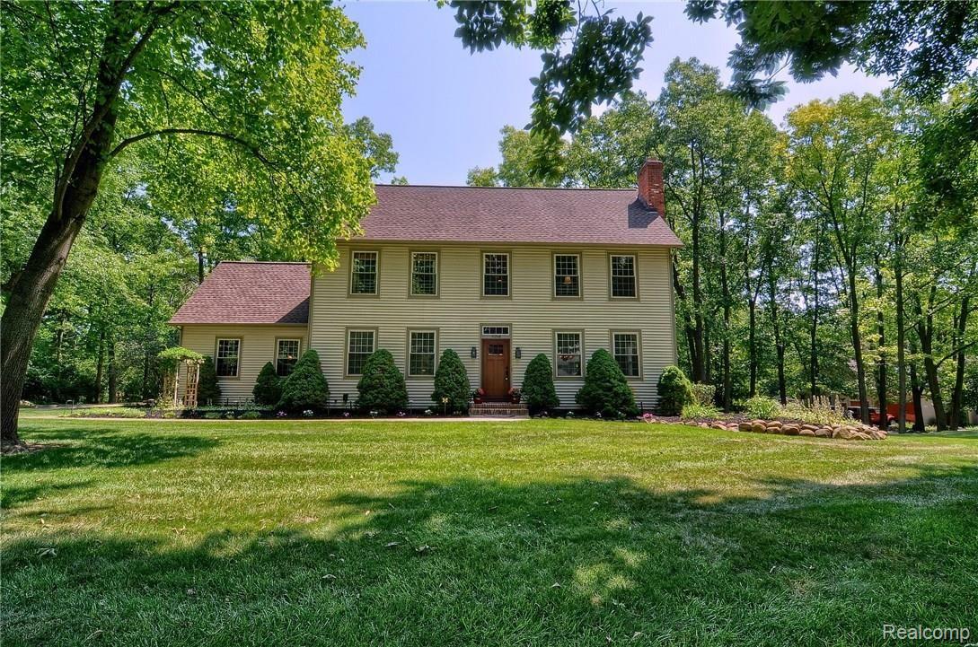 11248 Ridge View Trail Fenton, MI 48430 - Photo 1 of 32 Front.jpg