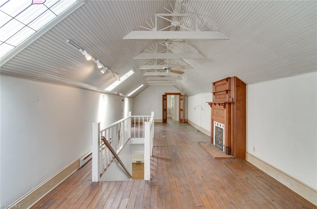 710 Brookside Drive High Point, NC 27262 - Photo 18 of 27