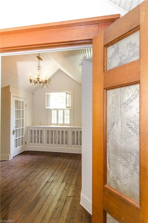 710 Brookside Drive High Point, NC 27262 - Photo 20 of 27