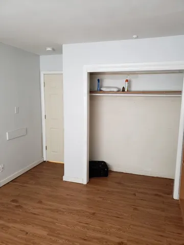 $650 | 908 Greenbrier Road, Unit 908, DeKalb, IL 60115