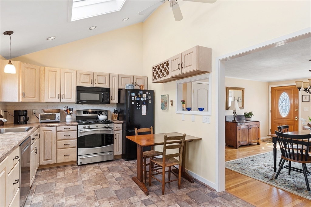 59 Porter Road Marlborough, MA 01752 - Photo 11 of 35 Gallery Image 11