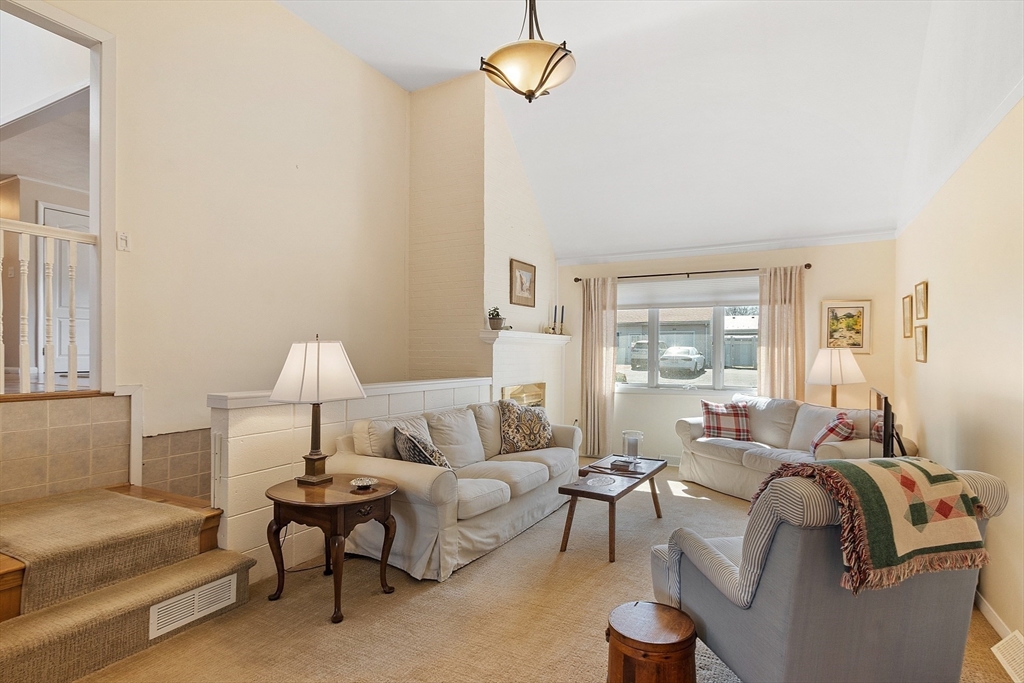 59 Porter Road Marlborough, MA 01752 - Photo 5 of 35 Gallery Image 5
