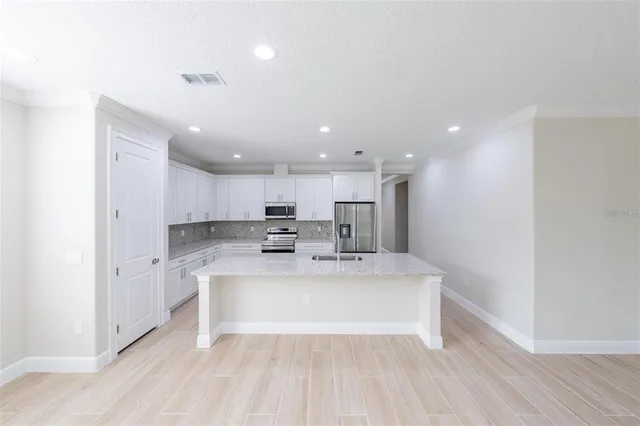 $390,000 | 8412 Southeast 160th Place, Summerfield, FL 34491