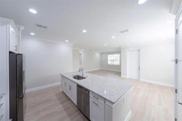 $390,000 | 8412 Southeast 160th Place, Summerfield, FL 34491