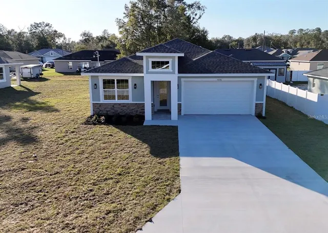 $390,000 | 8412 Southeast 160th Place, Summerfield, FL 34491
