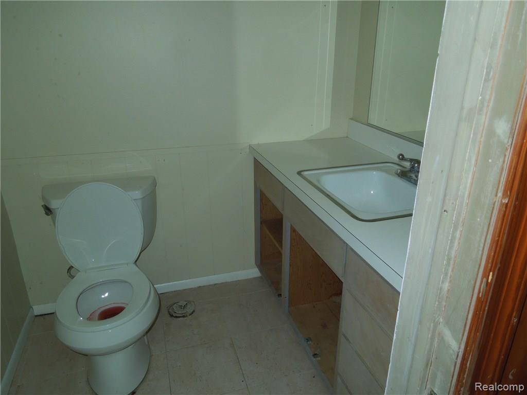 17543 Ramsgate Drive Lathrup Village, MI 48076 - Photo 22 of 22