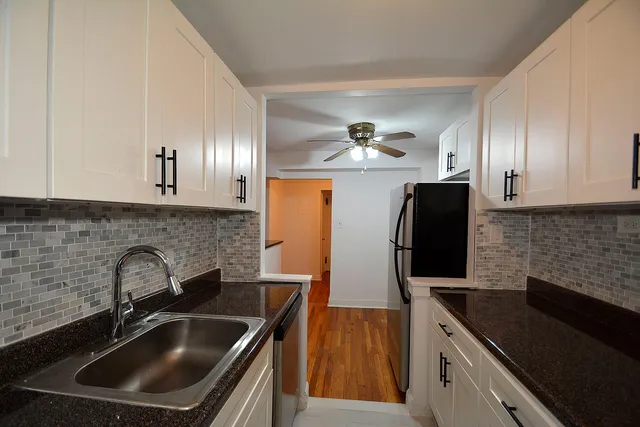 $190,000 | 67-12 Yellowstone Boulevard, Unit B11 | Forest Hills Ward