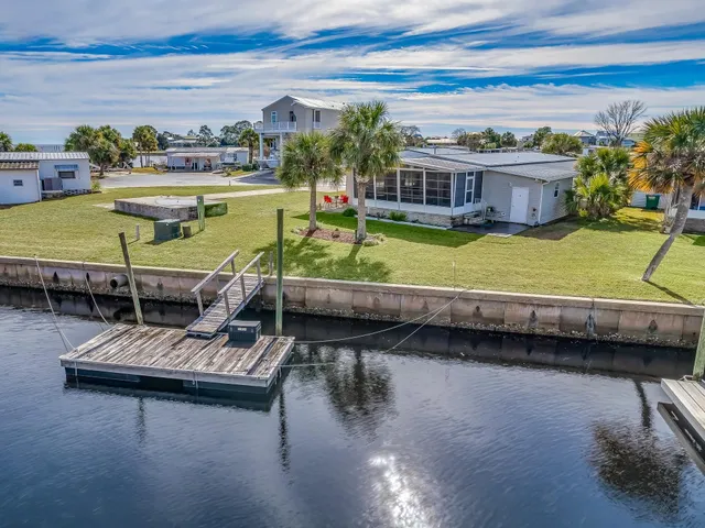 $315,000 | 68 Connie Drive, Crawfordville, FL 32327