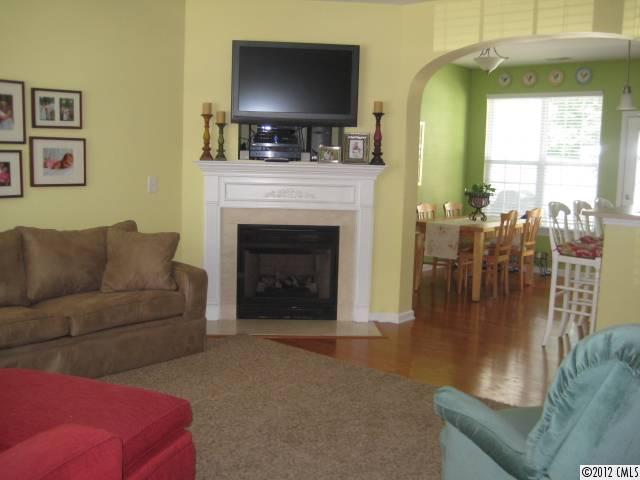 909 Copperstone Lane, Unit 909 Fort Mill, SC 29708 - Photo 2 of 7 Gallery Image 2