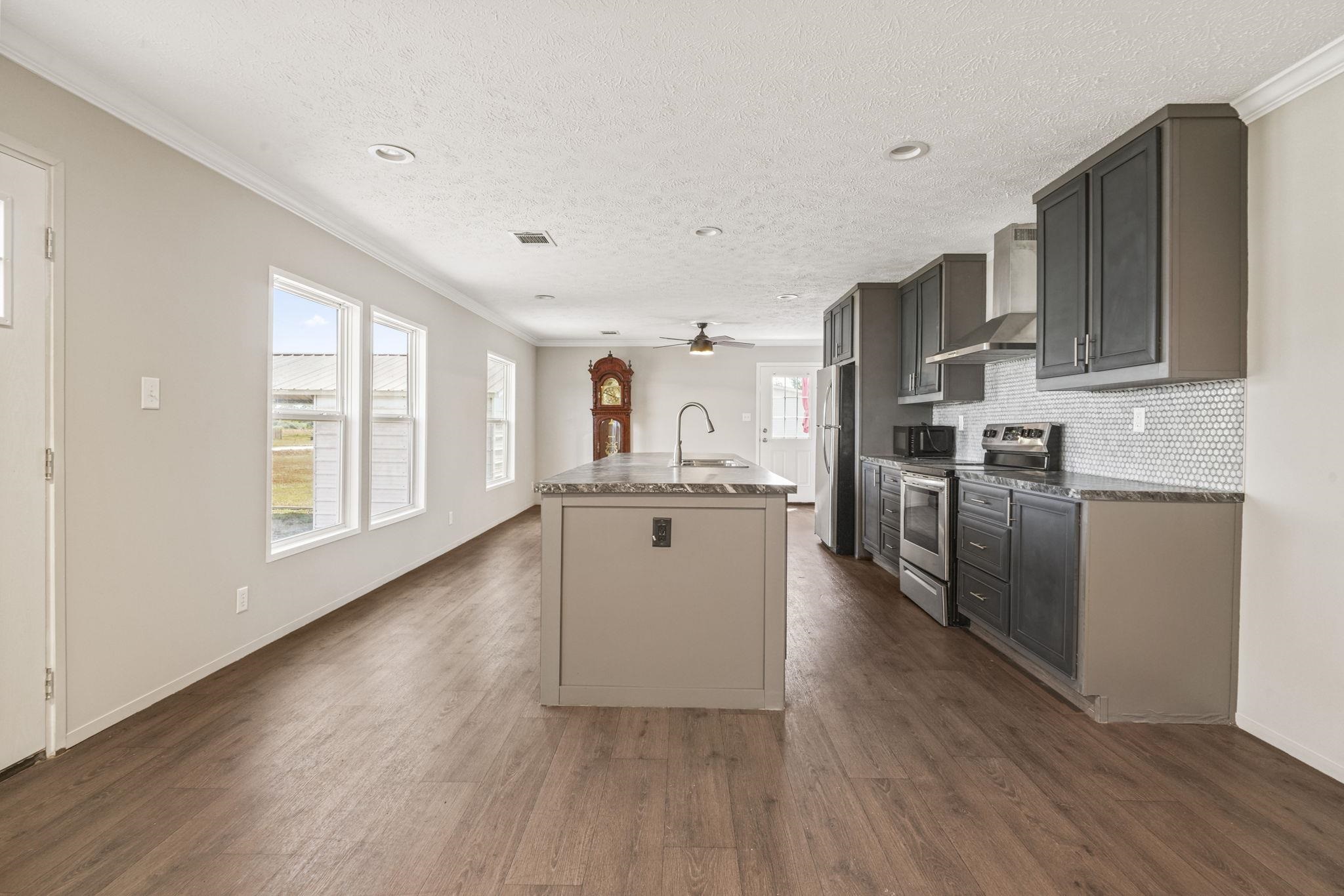 3288 Marshland Road Aynor, SC 29511 - Photo 5 of 33