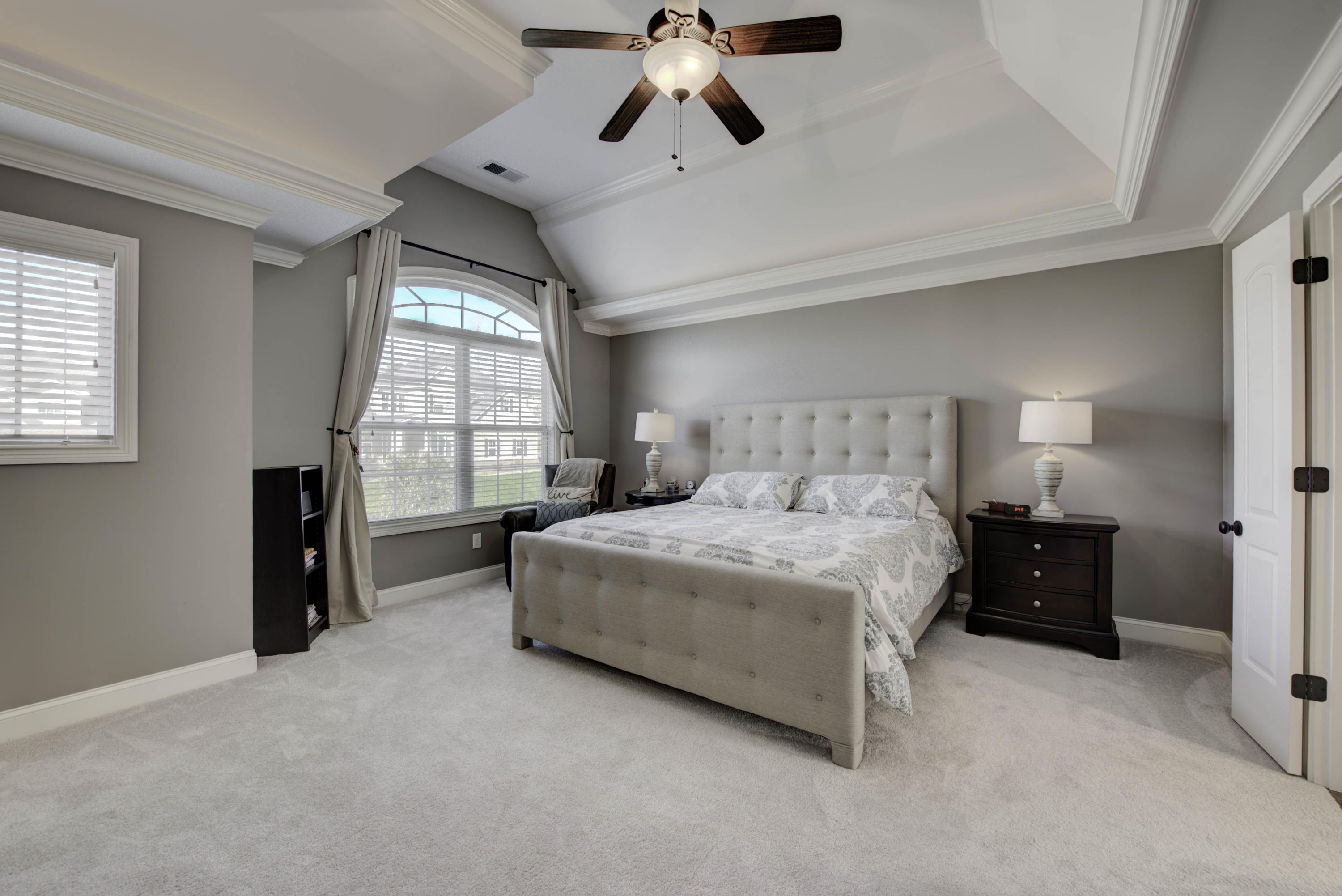 103 Cres View Lane Oak Ridge, TN 37830 - Photo 18 of 33 Master Bedroom