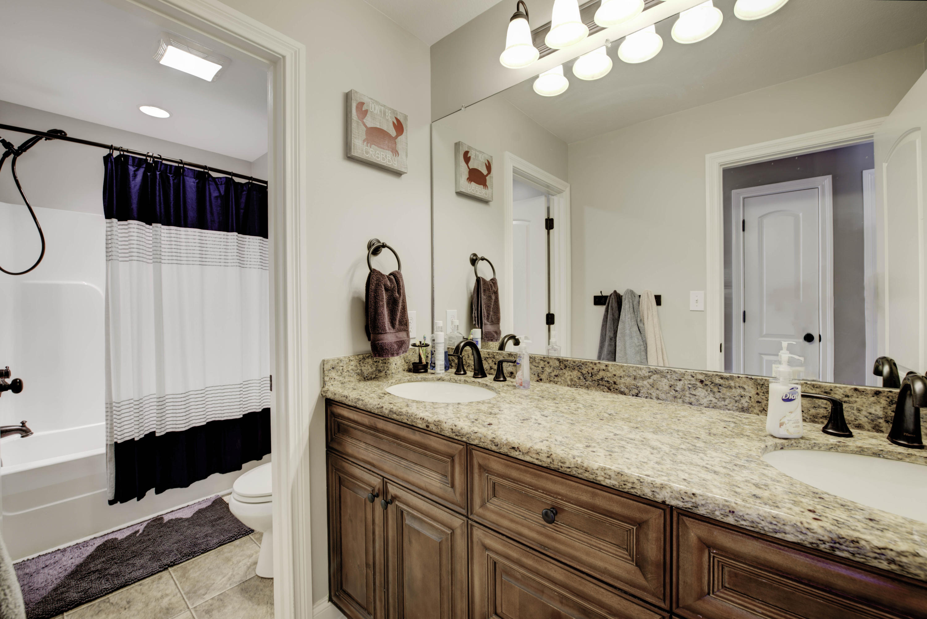 103 Cres View Lane Oak Ridge, TN 37830 - Photo 26 of 33 Second Bath