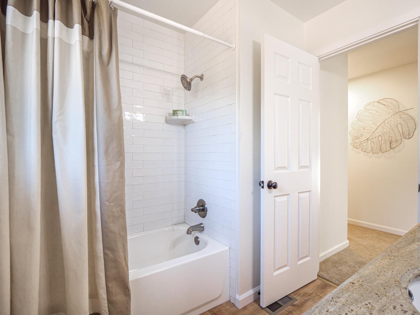 8460 Hihn Road Ben Lomond, CA 95005 - Photo 32 of 50 a bathroom with a shower