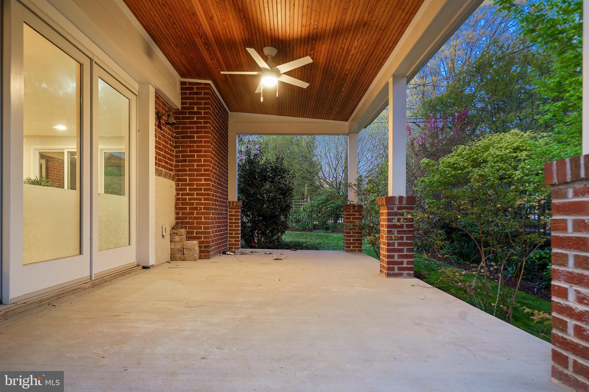 8600 Grubb Road Chevy Chase, MD 20815 - Photo 10 of 36 a view of an empty room with a balcony