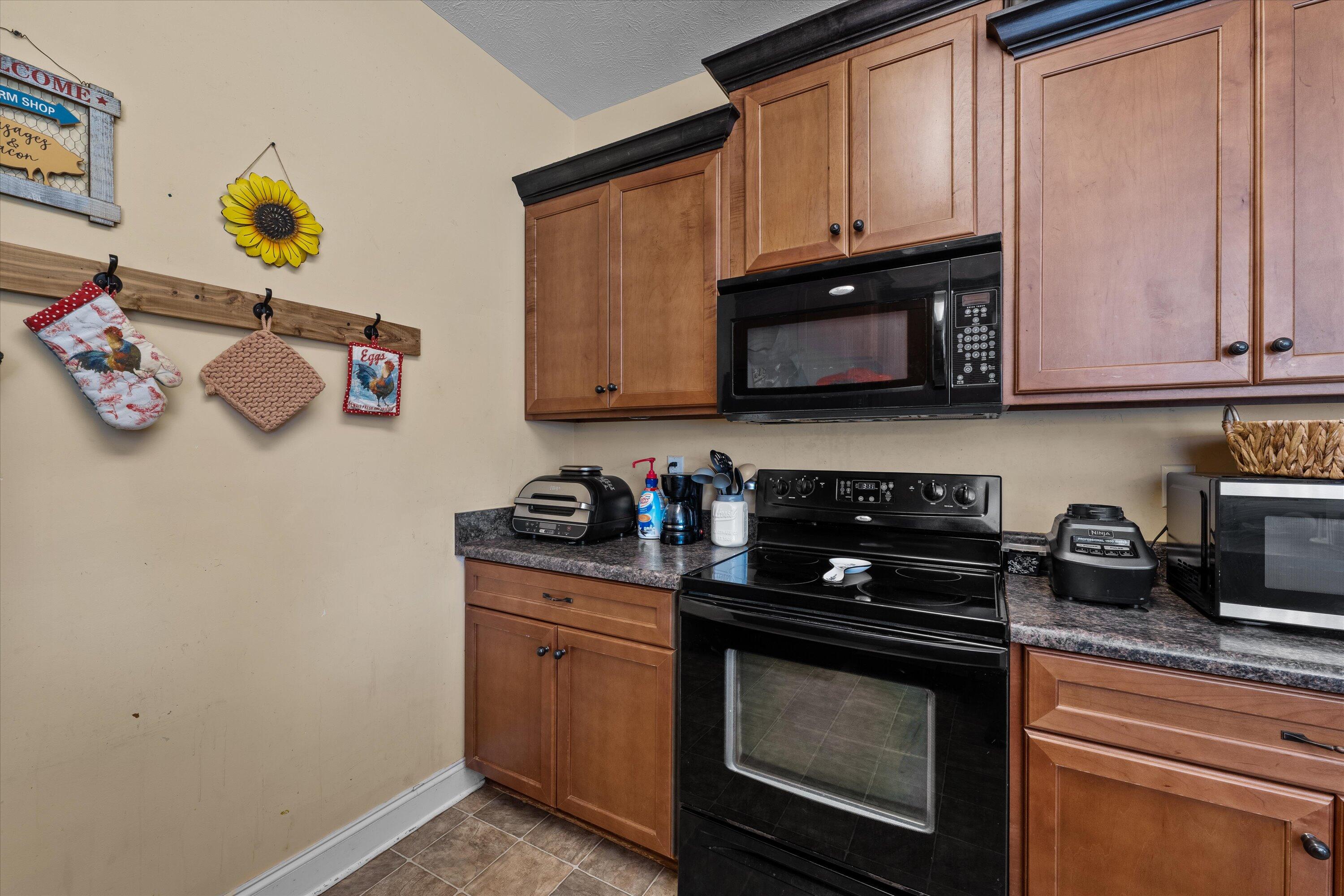 1126 Springfield Church Road Trenton, SC 29847 - Photo 11 of 44 32-P1748348