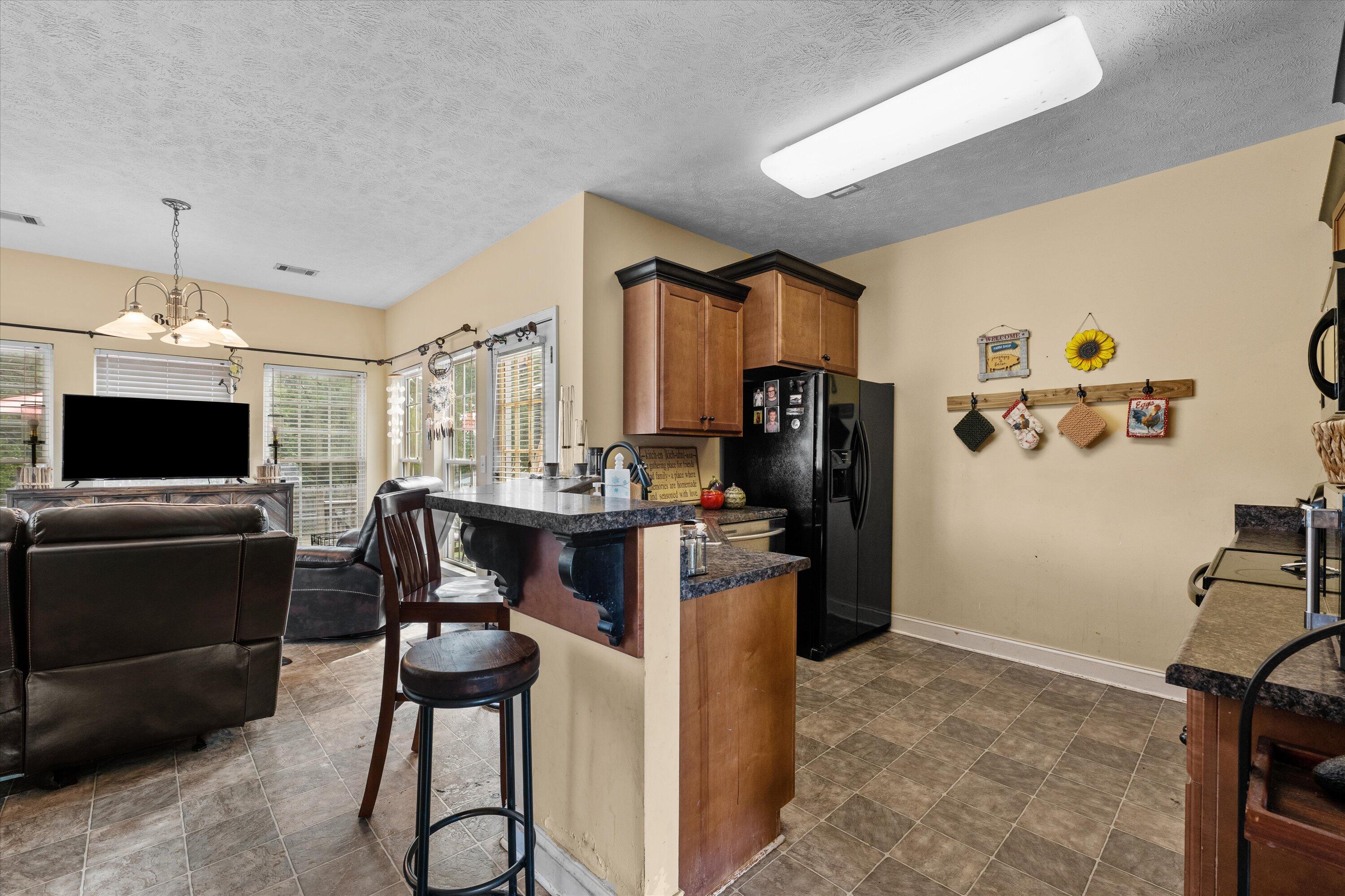 1126 Springfield Church Road Trenton, SC 29847 - Photo 10 of 44 31-P1748345