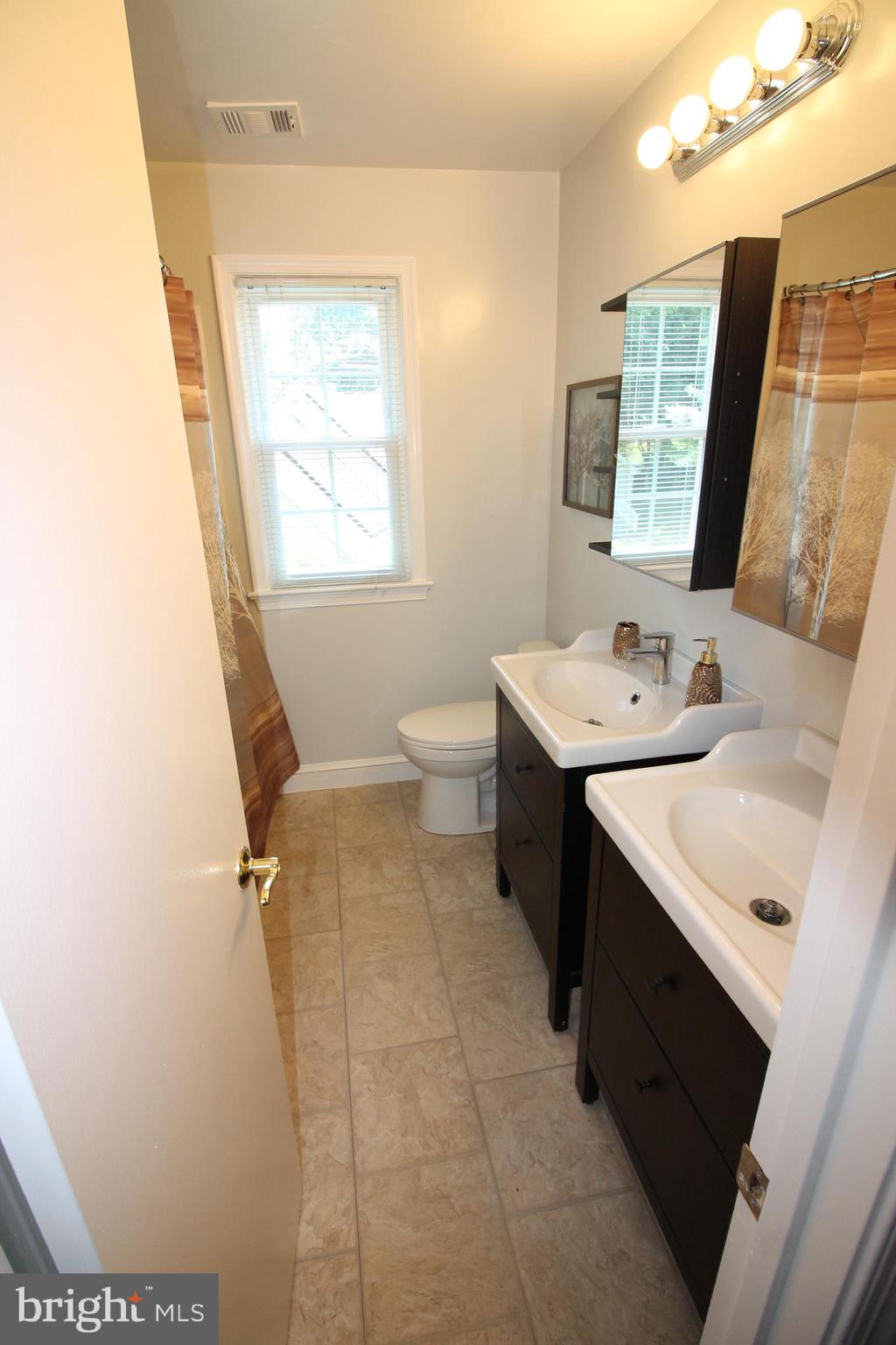 2709 Village Lane Silver Spring, MD 20906 - Photo 33 of 56 Gallery Image 33