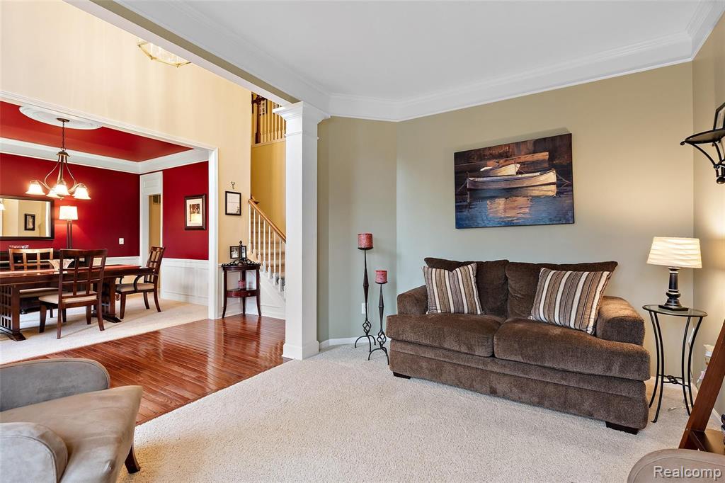 1656 Blushing Court Rochester Hills, MI 48307 - Photo 9 of 48