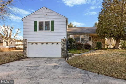 $560,000 | 997 Blue Rock Lane, Blue Bell, PA 19422