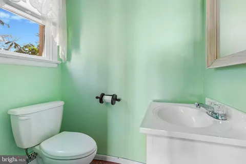 $560,000 | 997 Blue Rock Lane, Blue Bell, PA 19422