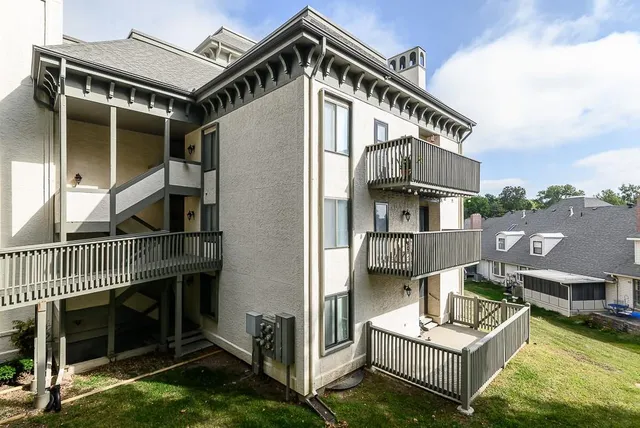 $139,950 | 303 East Partridge Avenue, Unit G, Independence, MO 64055