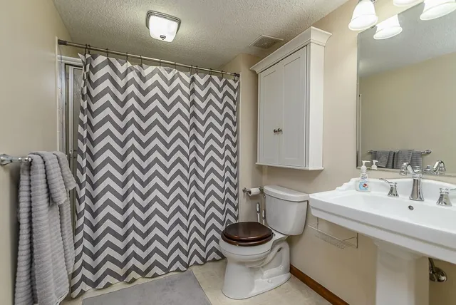 $139,950 | 303 East Partridge Avenue, Unit G, Independence, MO 64055