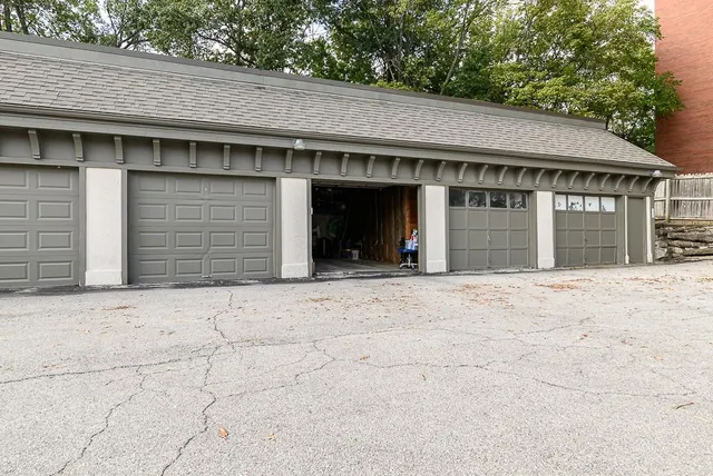 $139,950 | 303 East Partridge Avenue, Unit G, Independence, MO 64055