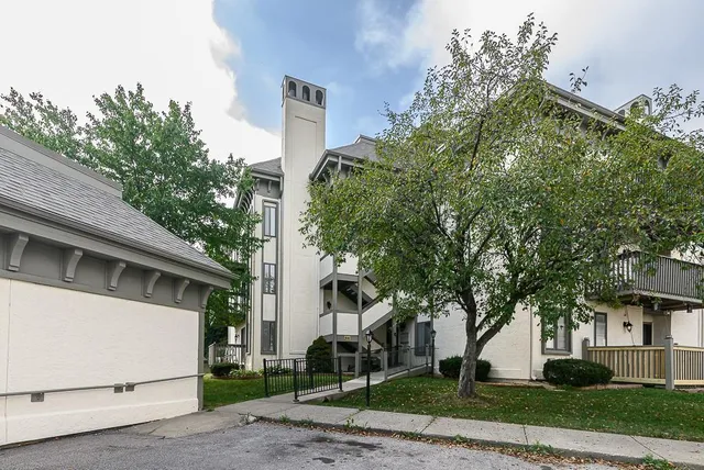 $139,950 | 303 East Partridge Avenue, Unit G, Independence, MO 64055