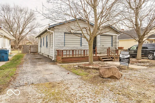 $144,900 | 321 South Lyons Avenue, Indianapolis, IN 46241